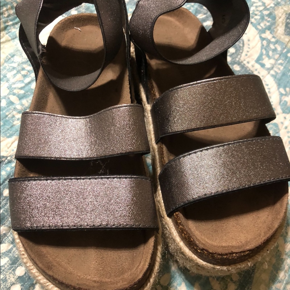 Shoe 5.5 women’s